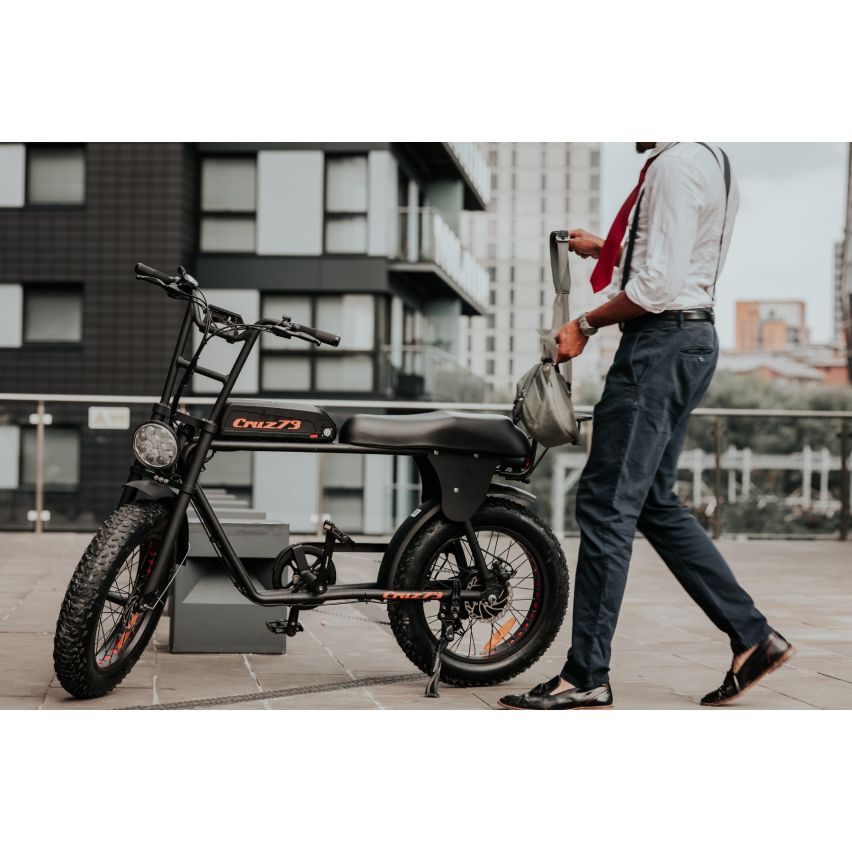Cruz73 Retro Electric Bike